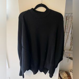 Free People Oversized Sweater size XS